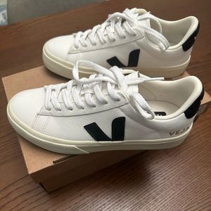 Veja Campo Chromefree Leather White Black Size 6/EUR 37